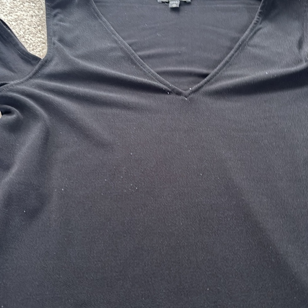 Express Cold Shoulder Shirt - Picture 2 of 5